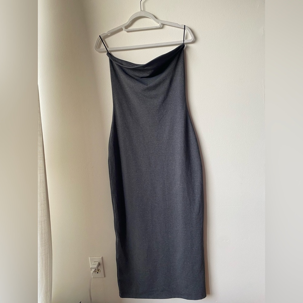 Aritzia grey contour strapless midi dress - Picture 8 of 8